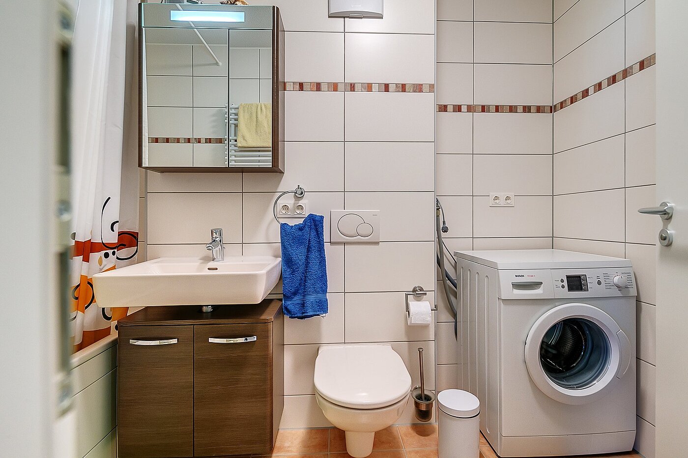 Appartement avec 2 pièces | München-Milbertshofen | 2004ML3 | Bad mit Wanne