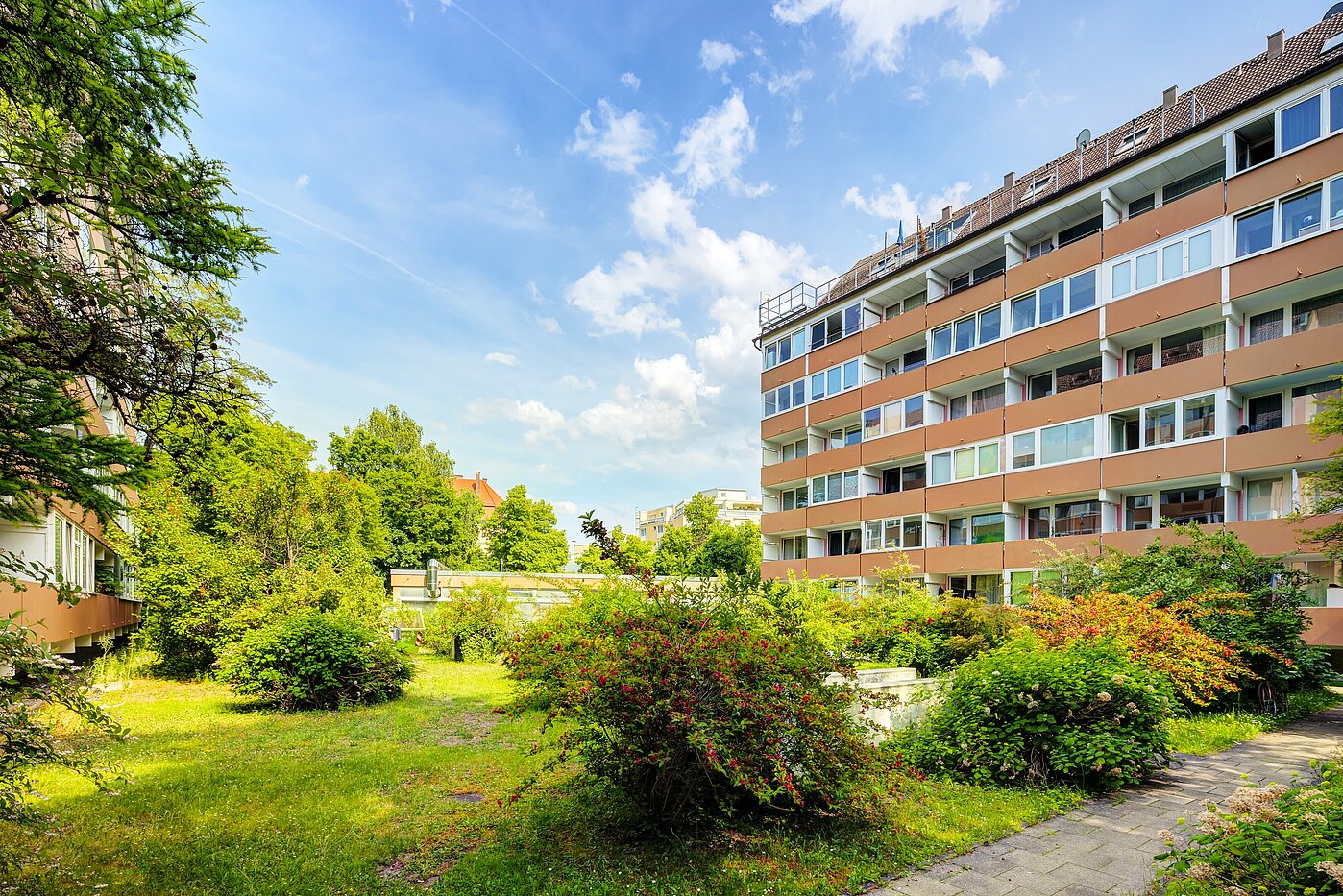 Appartement avec 1 pièce | München-Neuhausen | 702271 | Gartenansicht