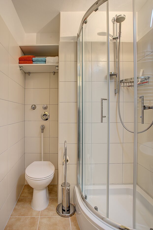 Apartment avec 1 pièce | München-Ludwigsvorstadt | 70469 | ...Duschbad