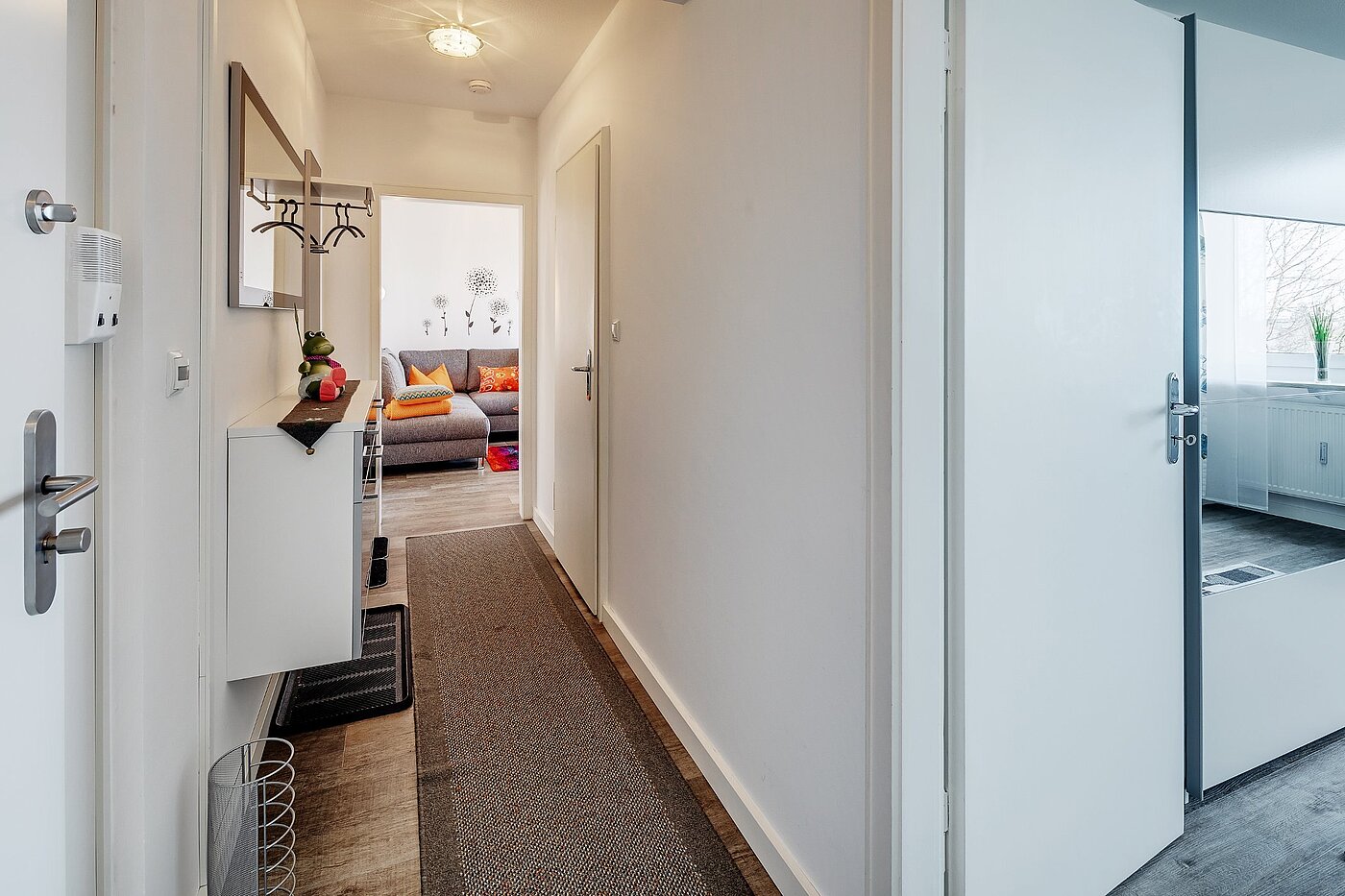 Appartement avec 2 pièces | München-Aubing | 2104ML1 | Diele mit Platz...