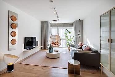 Dreimühlenviertel : superbe appartement lumineux et élégant de 2 pièces – disponible prochainement
