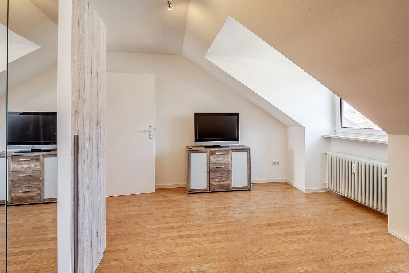 Appartement avec 3 pièces | Karlsfeld | 2004ML5 | ...Schlafzimmer und...