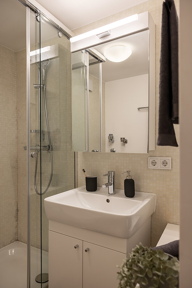 Appartement avec 2 pièces | München-Solln | 70418 | Badezimmer...