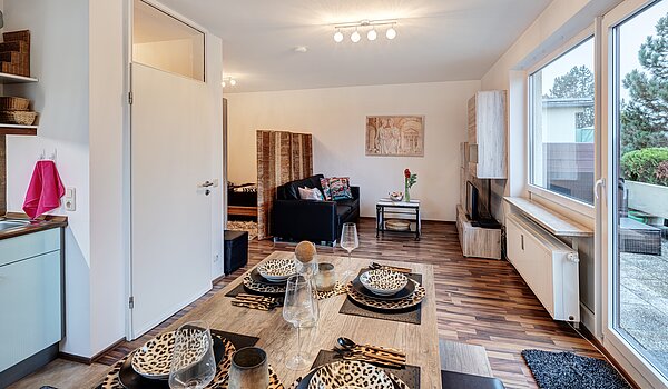 Appartement avec 1 pièce | Karlsfeld | 70460 | Wohn-, Ess- und Schlafbereich