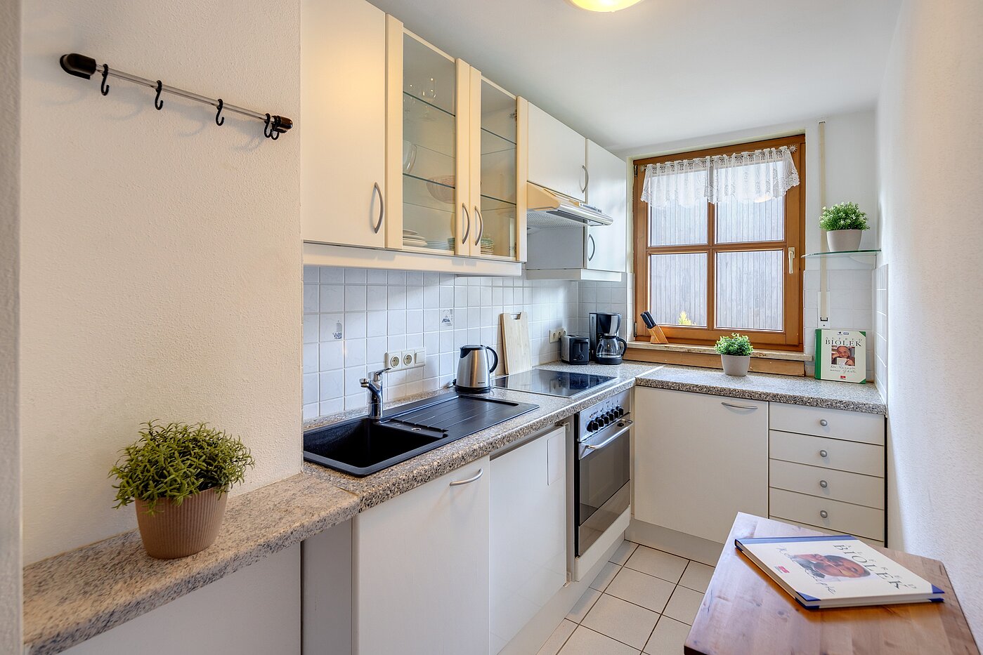 Appartement avec 2 pièces | München-Trudering | 701781 | Küche mit Fenster