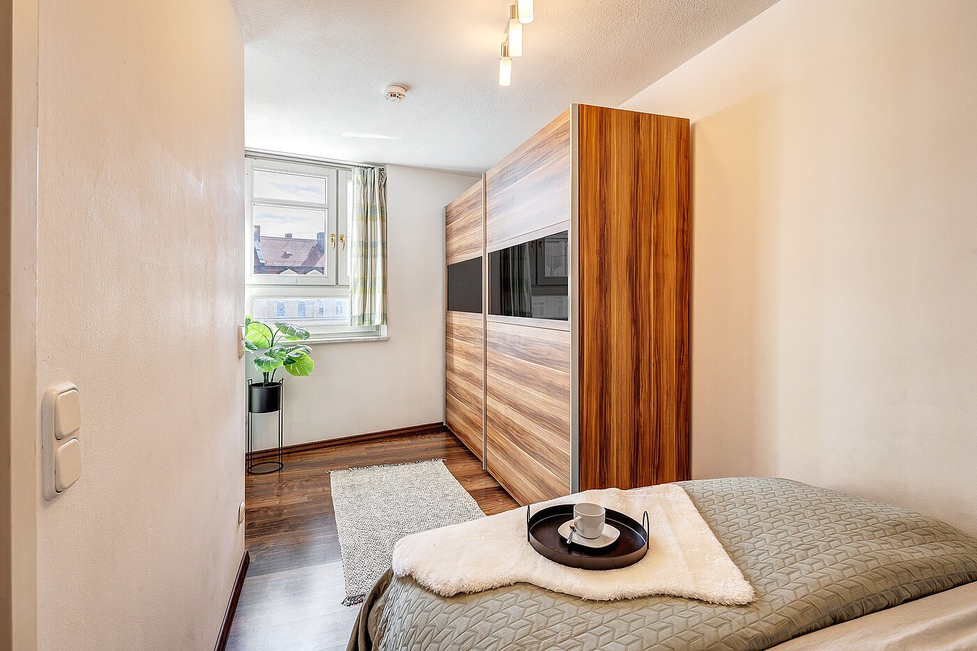 Appartement avec 2 pièces | München-Schwabing | 2205ML71 | ...mit großem Kleiderschrank