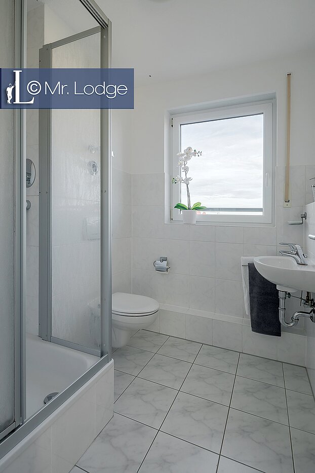Appartement au dernier étage avec 4 pièces | 1608ML5 | separates Duschbad