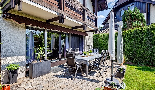 Maison d'angle mitoyenne avec 6 pièces | Germering | 70033 | ...sonnigen Südwesterrasse