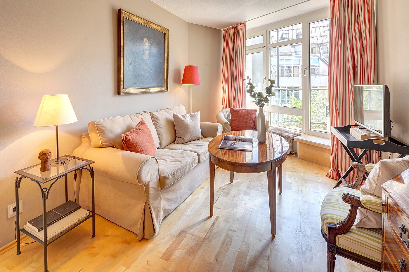 Appartement avec 1.5 pièces | München-Maxvorstadt | 70480 | Wohnzimmer