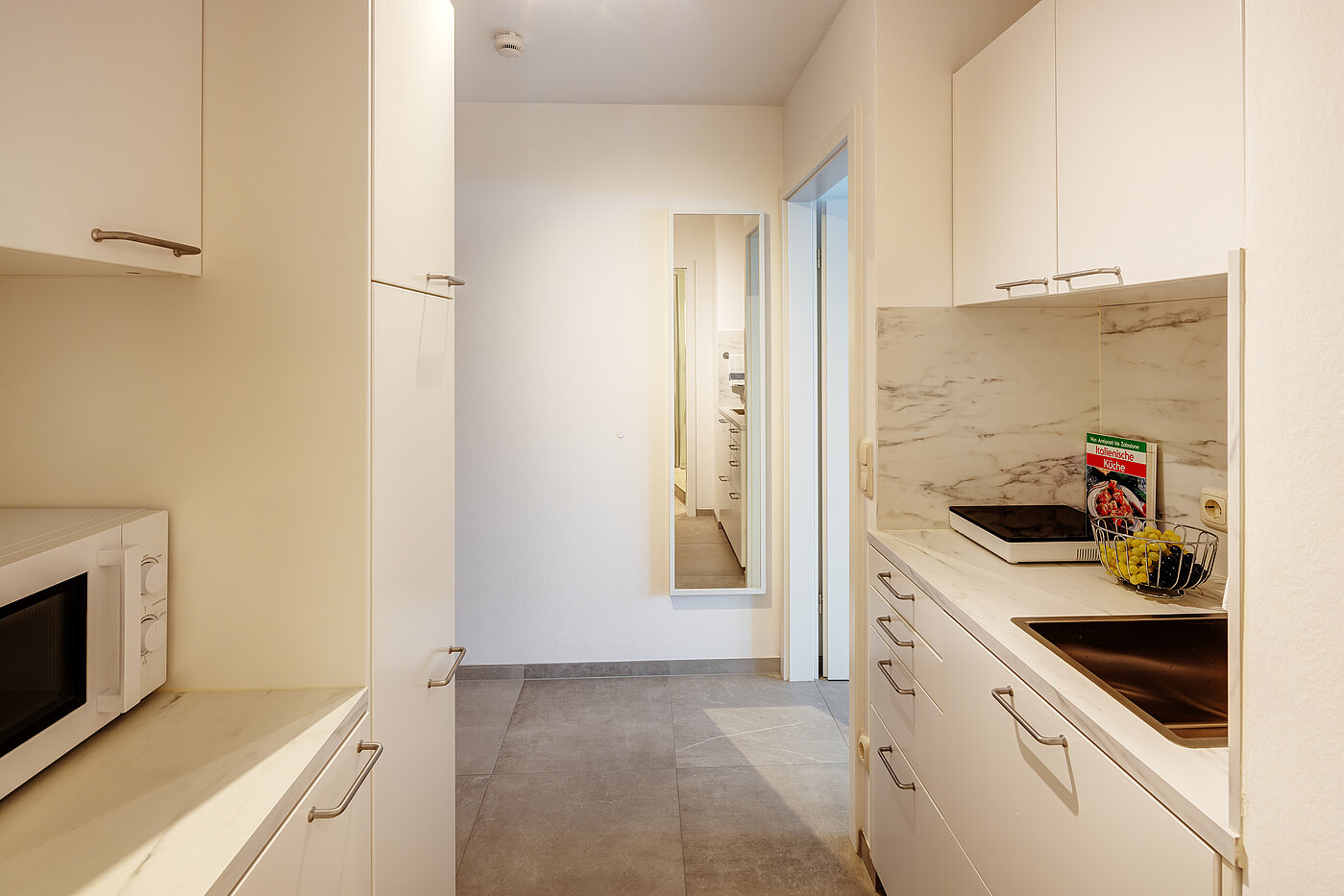 Appartement avec 1 pièce | München-Milbertshofen | 704371 | Apartmentküche...