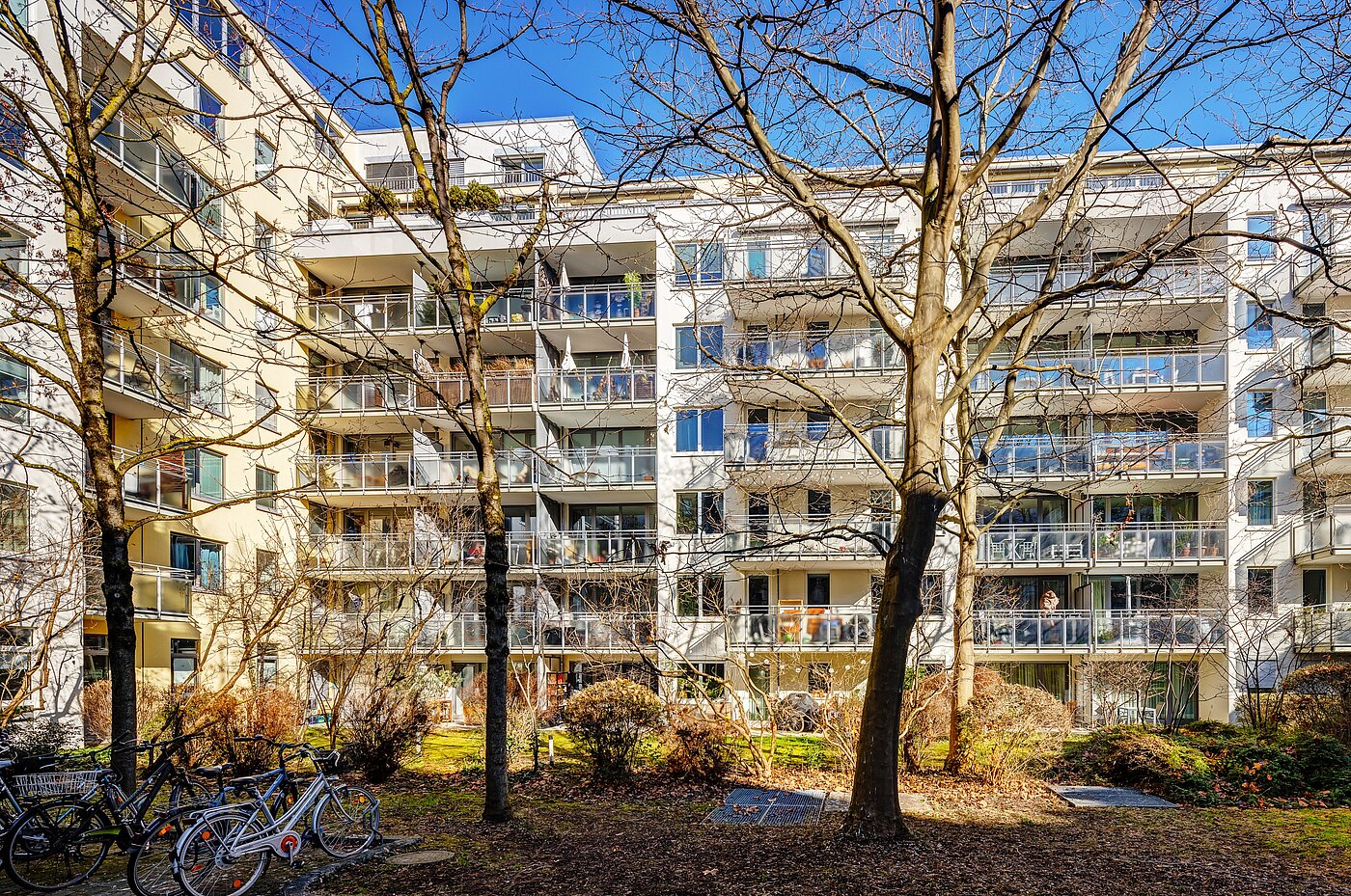 Appartement avec 2 pièces | München-Maxvorstadt | 70001 | Innenhofansicht