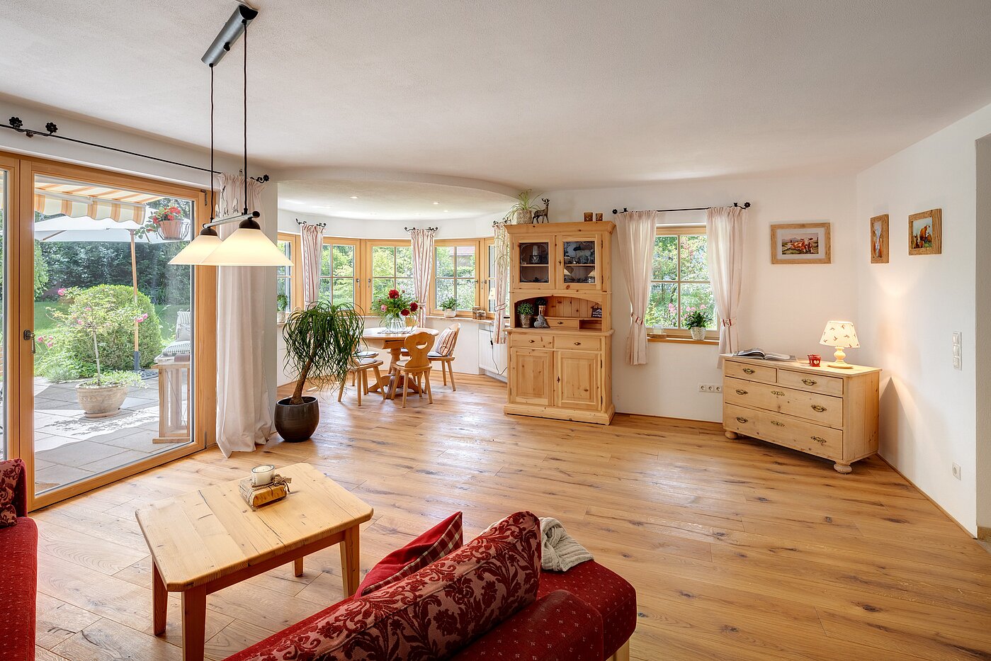 Appartement au rez-de-chaussée avec 2.5 pièces | Kreuth | 701351 | Wohnen