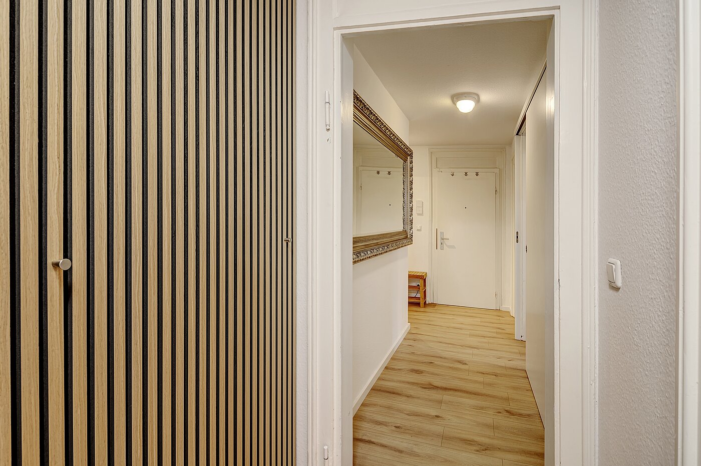 Appartement au dernier étage avec 4.5 pièces | München-Ludwigsvorstadt | 70461 | Diele 1