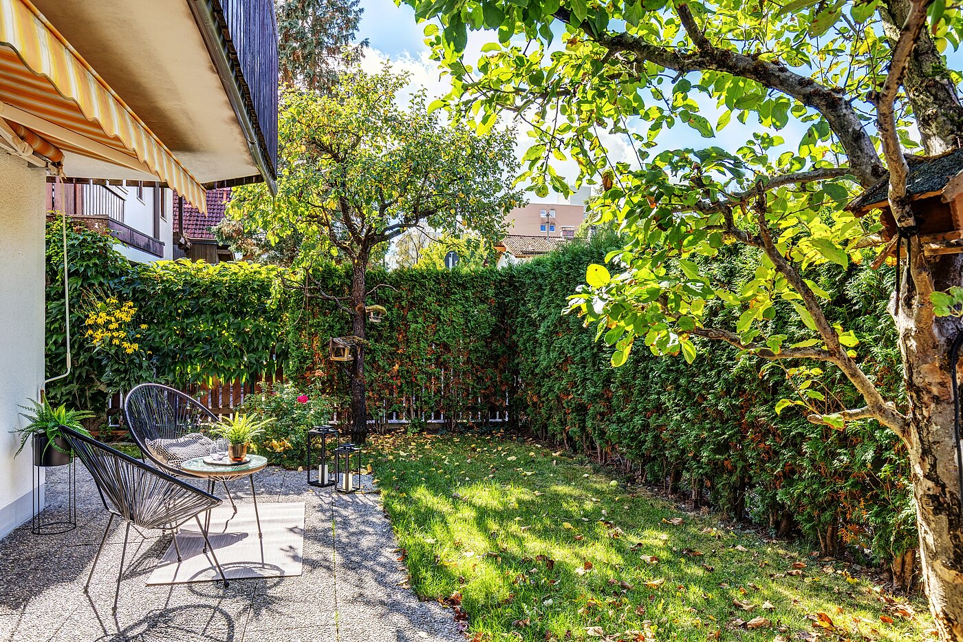 Appartement avec 3 pièces | München-Trudering | 70481 | ...und eingewachsener Garten