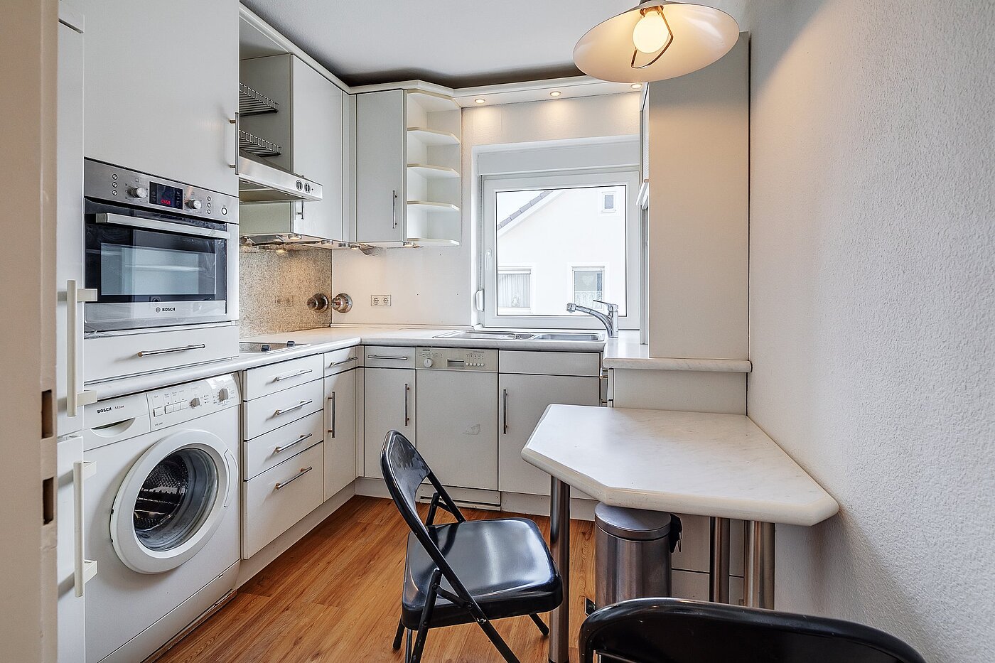 Appartement avec 3 pièces | Karlsfeld | 2004ML5 | ...Küche mit Einbauküche