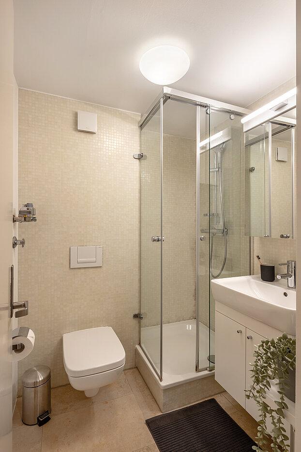 Appartement avec 2 pièces | München-Solln | 70418 | ...mit Dusche