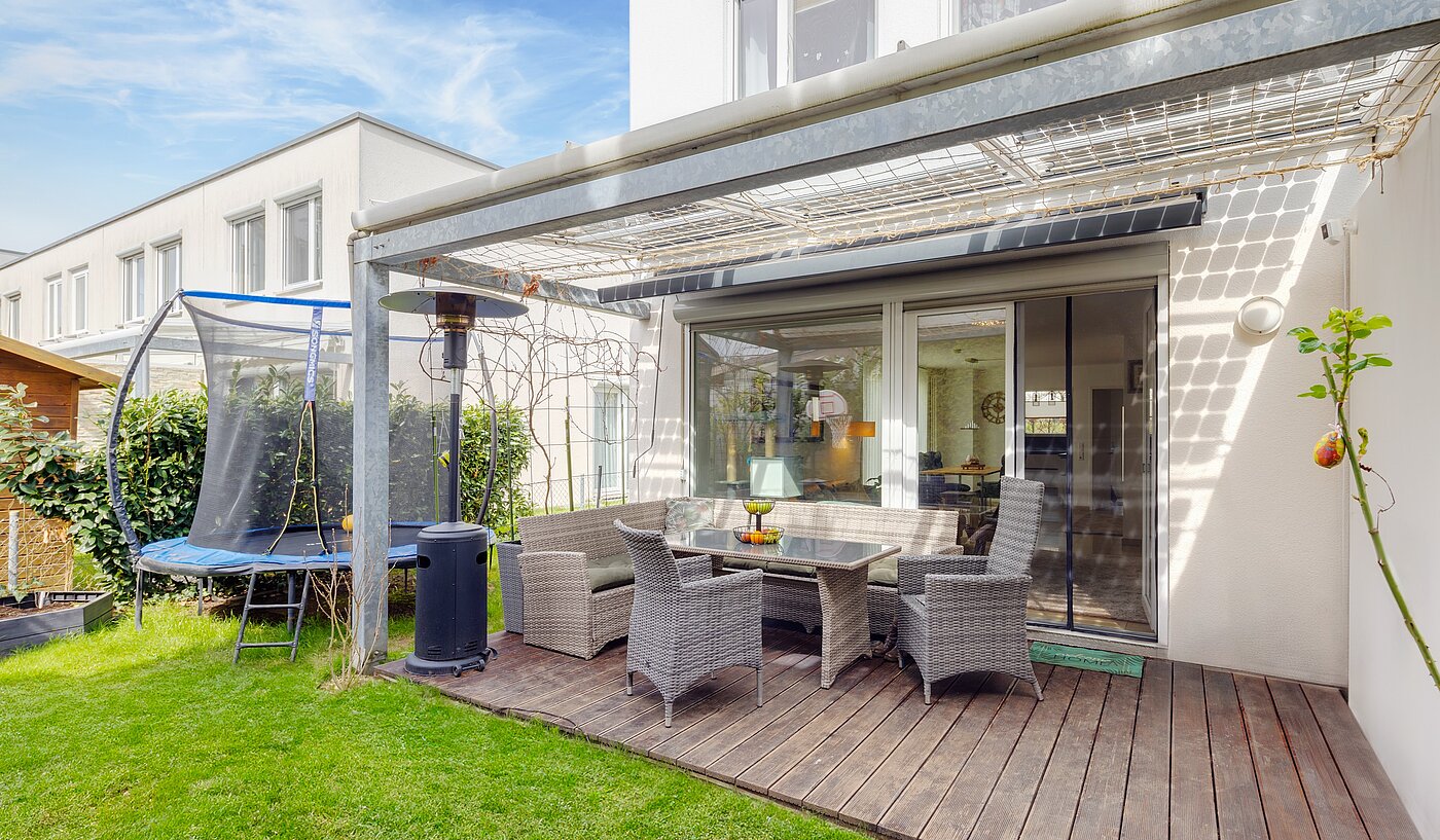 Maison jumelée avec 5 pièces | Unterföhring | 70119 | Sonnige Terrasse