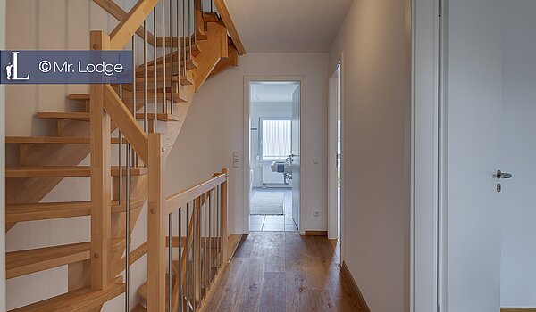 Appartement avec 5 pièces | München-Trudering | 1902ML4 | Geräumiges Treppenhaus