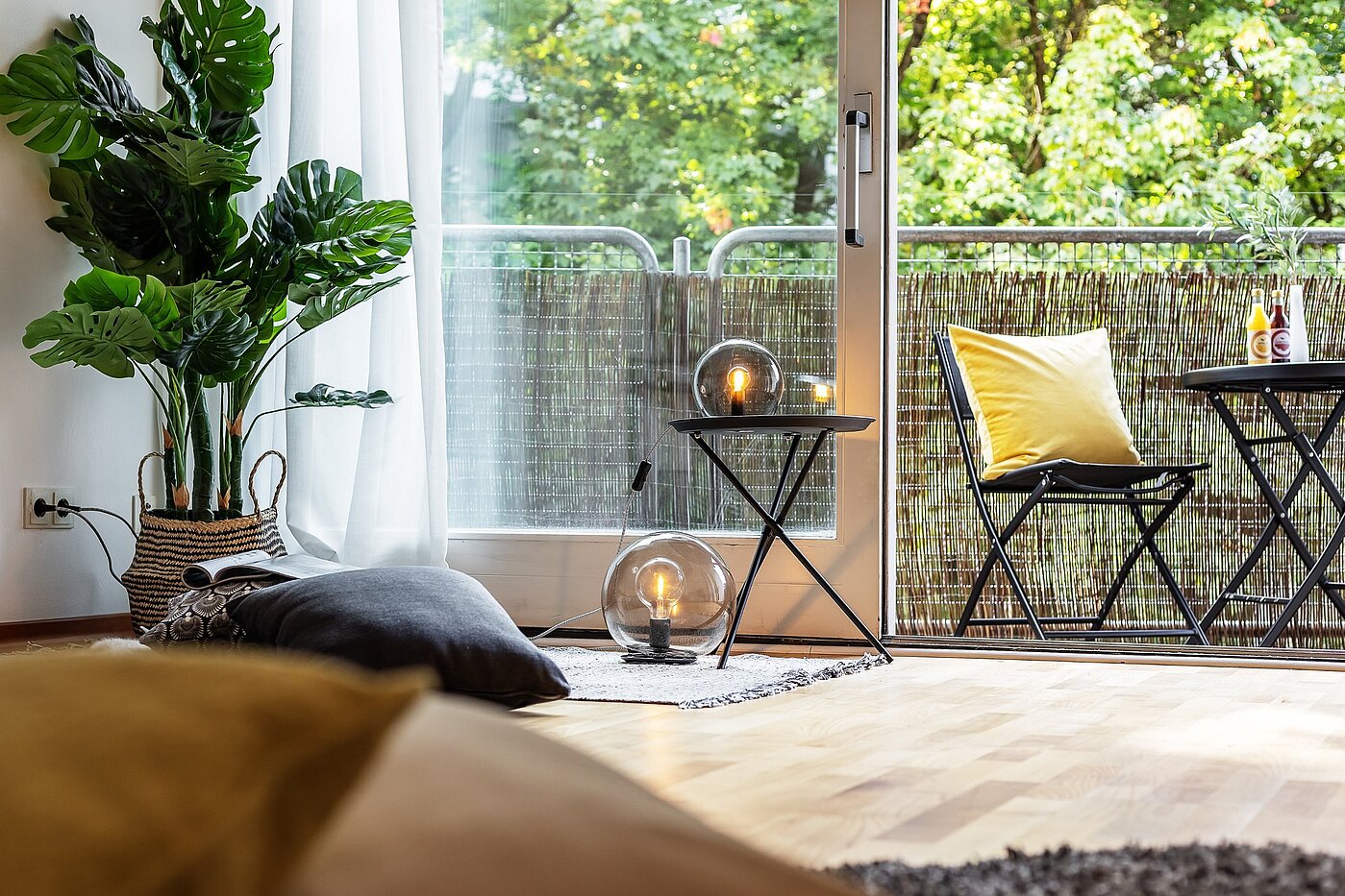 Appartement avec 2 pièces | München-Schwabing | 2109ML3 | Große Fensterfront