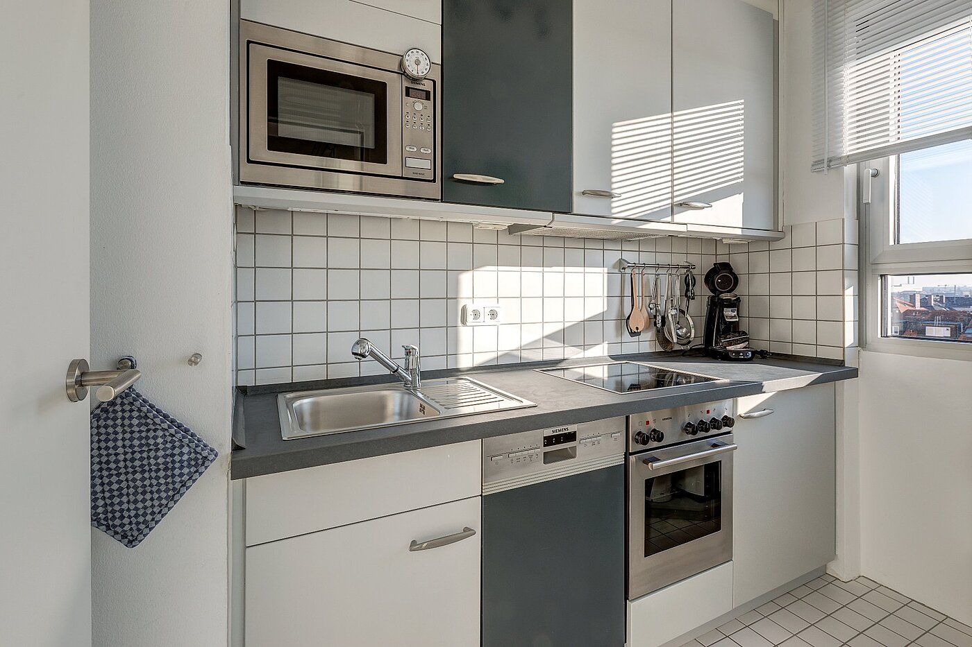 Appartement avec 1 pièce | München-Schwanthalerhöhe | 2106ML8 | Separate Küche...
