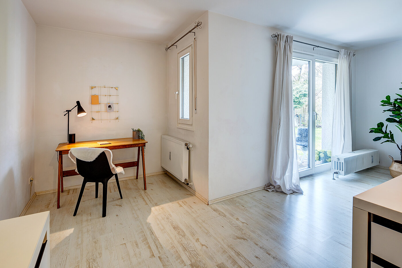 Appartement au rez-de-chaussée avec 2.5 pièces | 70018 | ...Ess- oder Arbeitsbereich