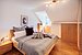 Appartement au dernier étage avec 3 pièces | 70501 | Schlafzimmer mit... | Thumbnail