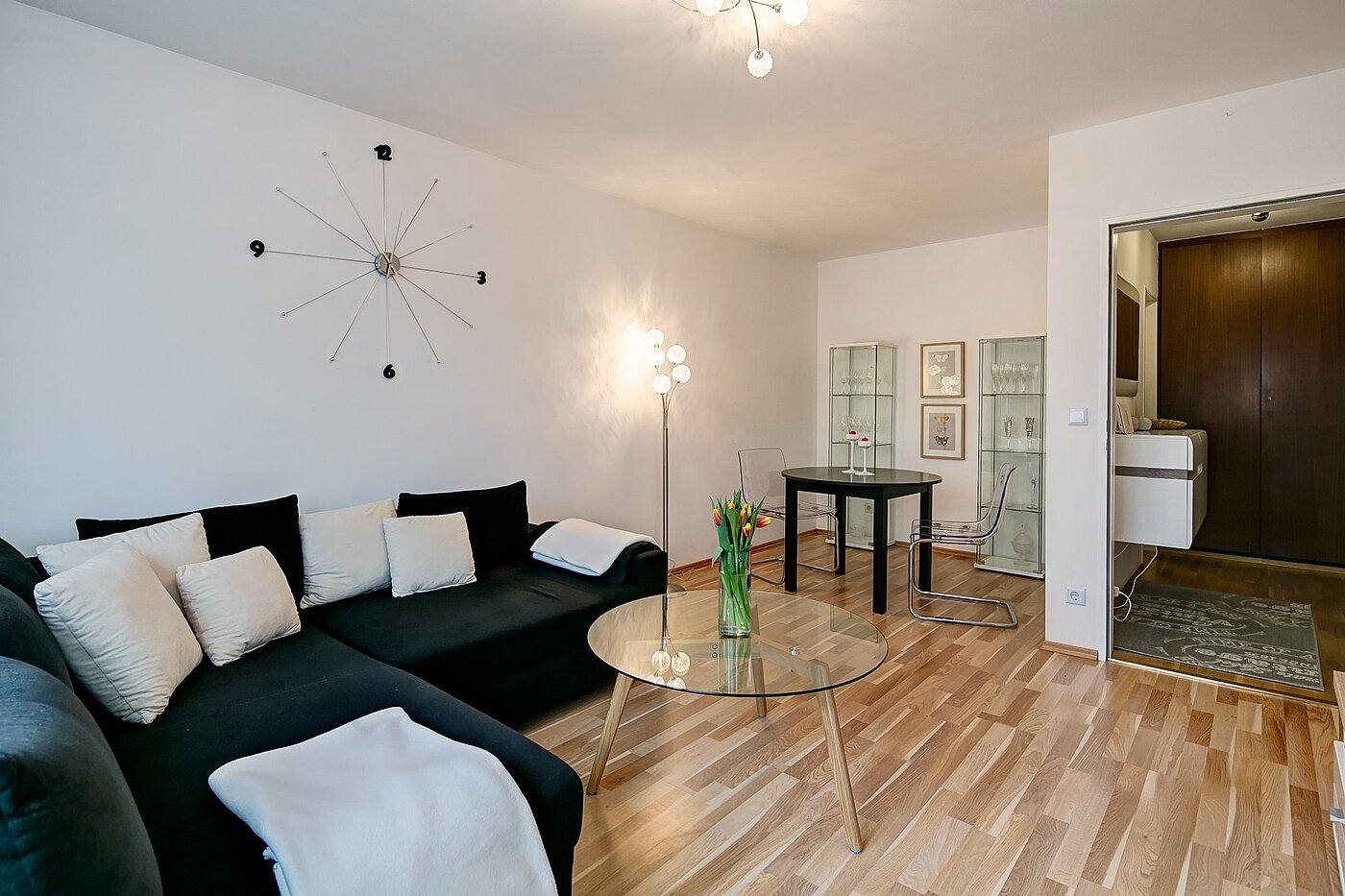 Rez-de-chaussée surélevé avec 2 pièces | München-Sendling-Westpark | 2001ML1 | ...mit Essecke und...