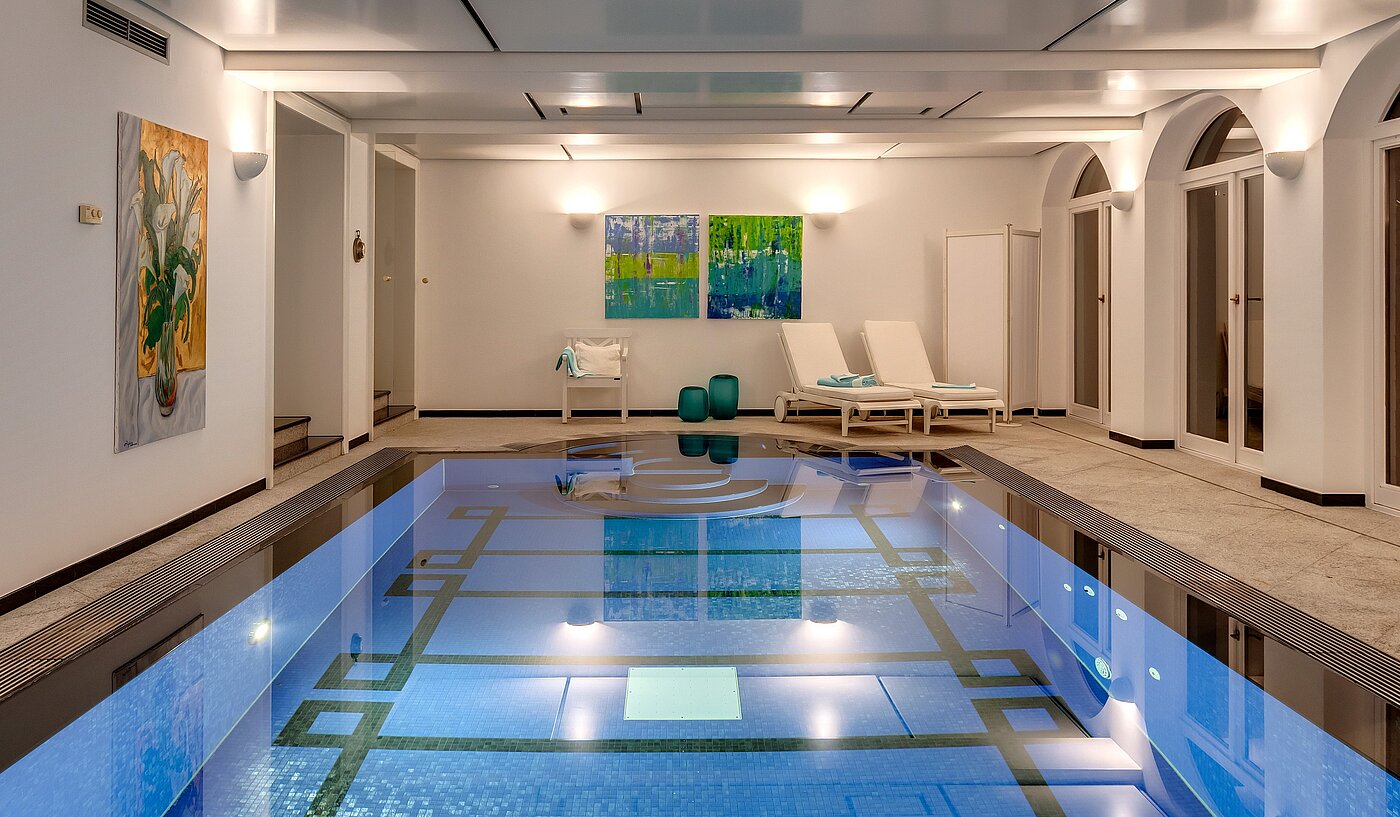 Villa avec 9 pièces | Reutlingen | 70231 | Indoorpool