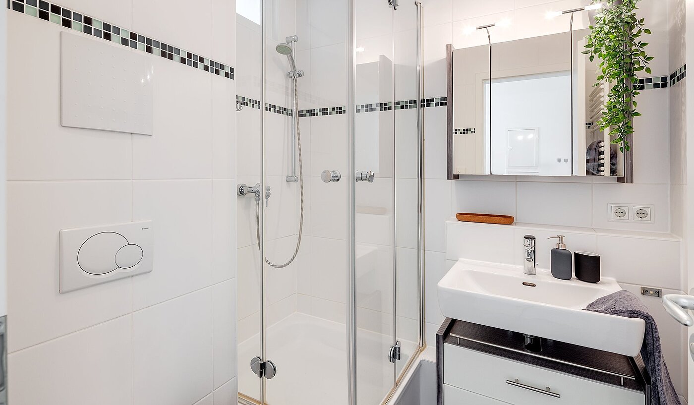 Appartement avec 1 pièce | München-Pasing | 2108ML2 | Modernes Duschbad ...