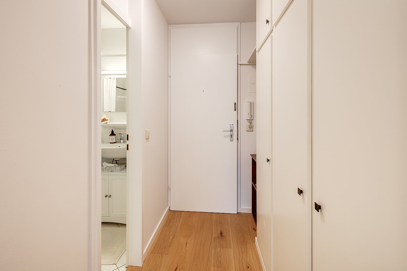 Appartement avec 1 pièce | München-Schwabing | 70475 | Flur...