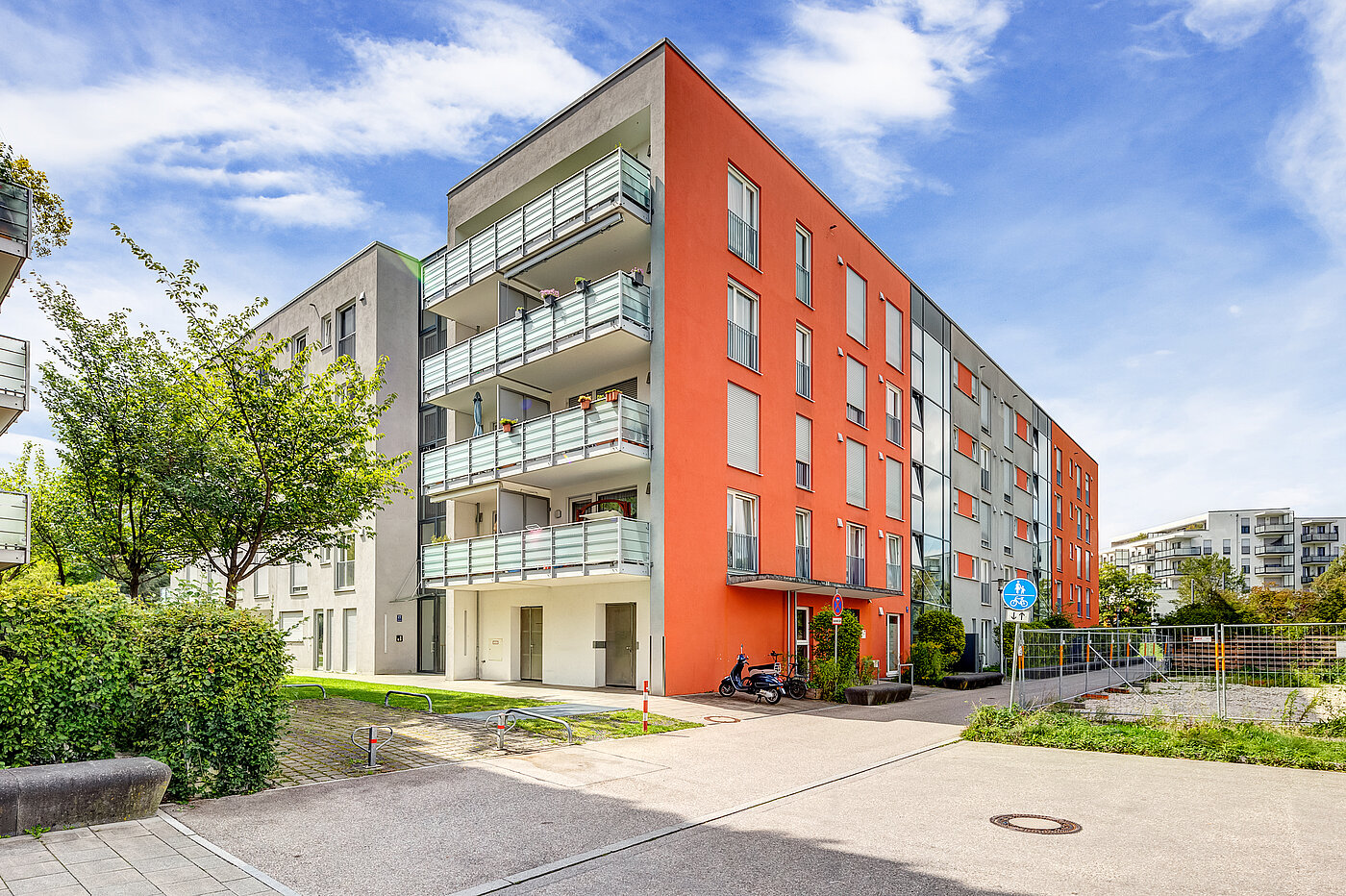 Appartement avec 2 pièces | München-Schwabing | 70153 | Ansicht Fassade von der Straße aus