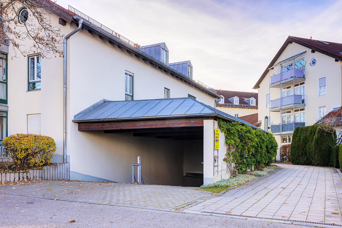 Appartement au dernier étage avec 2 pièces | 70314 | Zufahrt Tiefgarage