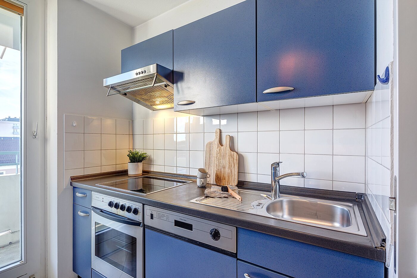 Appartement avec 2 pièces | München-Sendling-Westpark | 2010ML9 | ...voll ausgestattet...