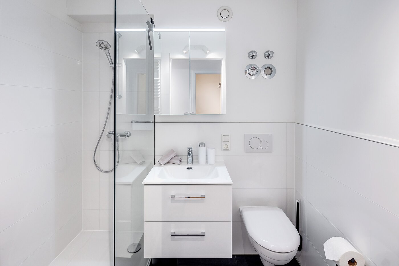 Appartement avec 1 pièce | München-Neuhausen | 70197 | ...Duschbad
