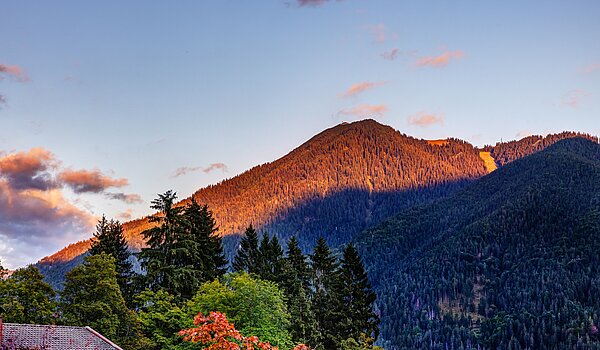Maison d'angle mitoyenne avec 3 pièces | Kreuth | 70037 | Sonnenuntergang am Wallberg