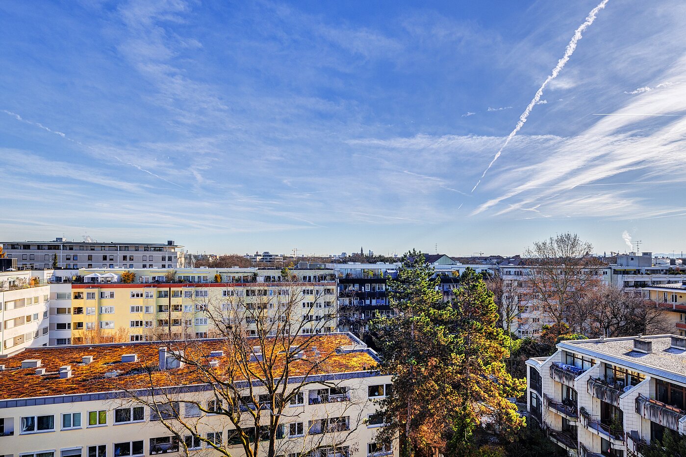 Apartment avec 1 pièce | München-Schwabing | 70376 | Blick vom Balkon