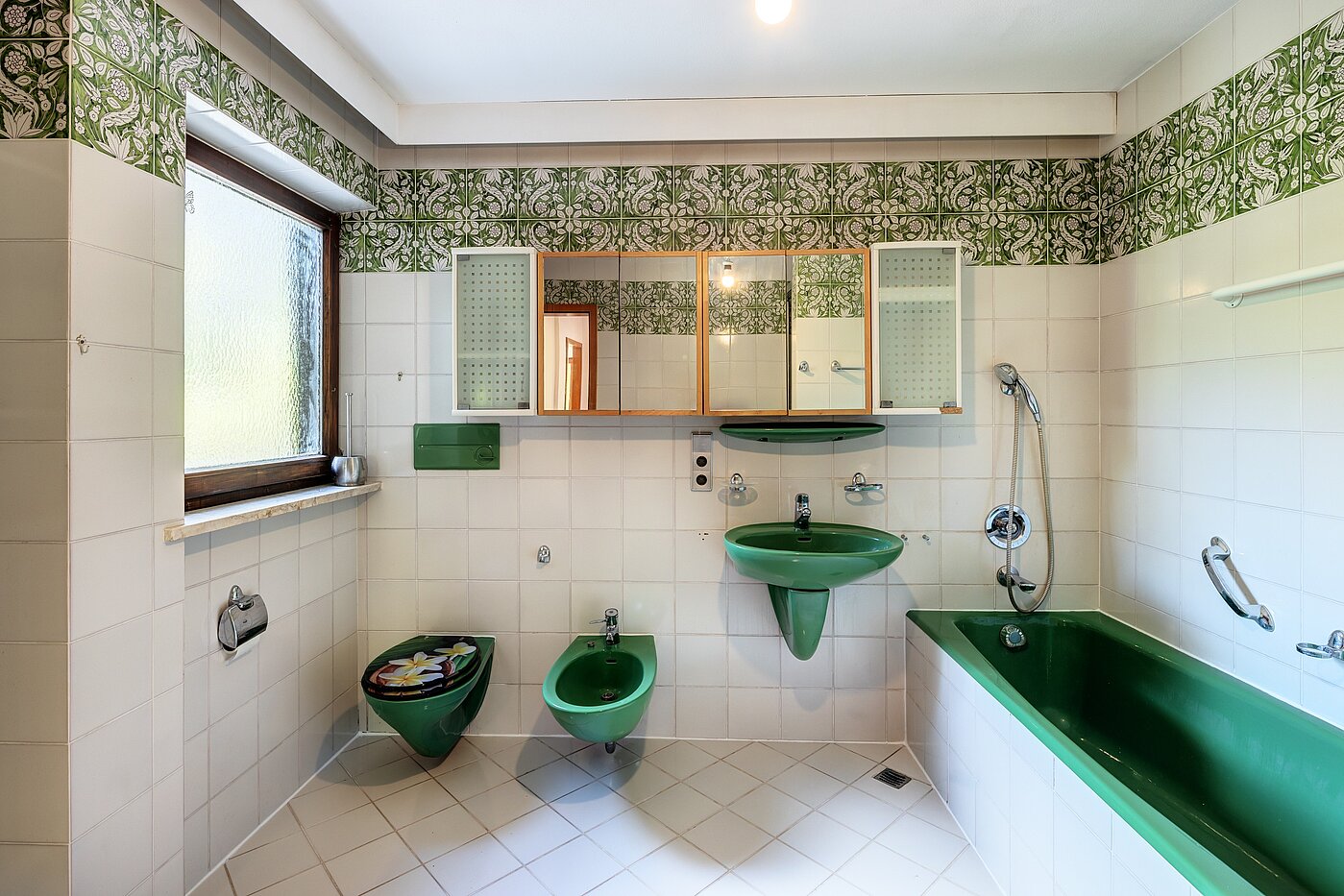Maison d'angle mitoyenne avec 5 pièces | Penzberg | 701121 | Bad mit Badewanne...