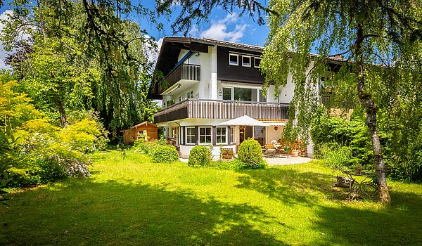 Appartement au rez-de-chaussée avec 2.5 pièces | Kreuth | 701351 | Garten