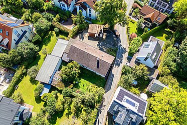 Solln : terrain à bâtir avec permis de construire pour une maison de 5 logements