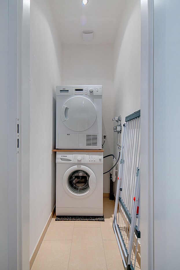 Appartement au rez-de-chaussée avec 4 pièces | München-Neuhausen | 70471 | Waschmaschine und Trockner