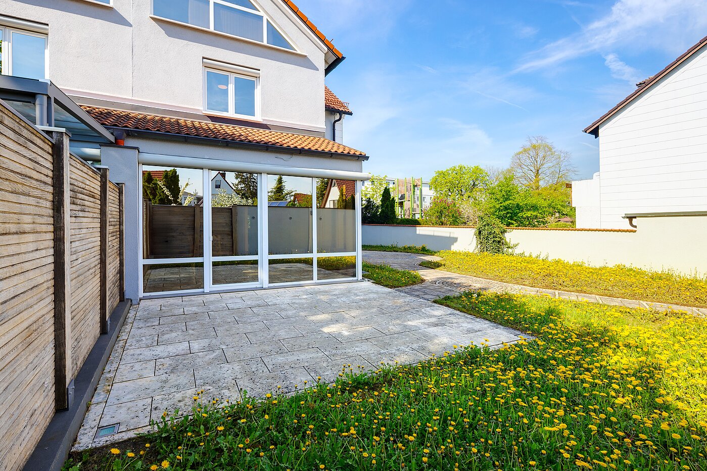 Maison jumelée avec 6.5 pièces | Unterschleißheim | 70122 | ...und Zugang zur Terrasse