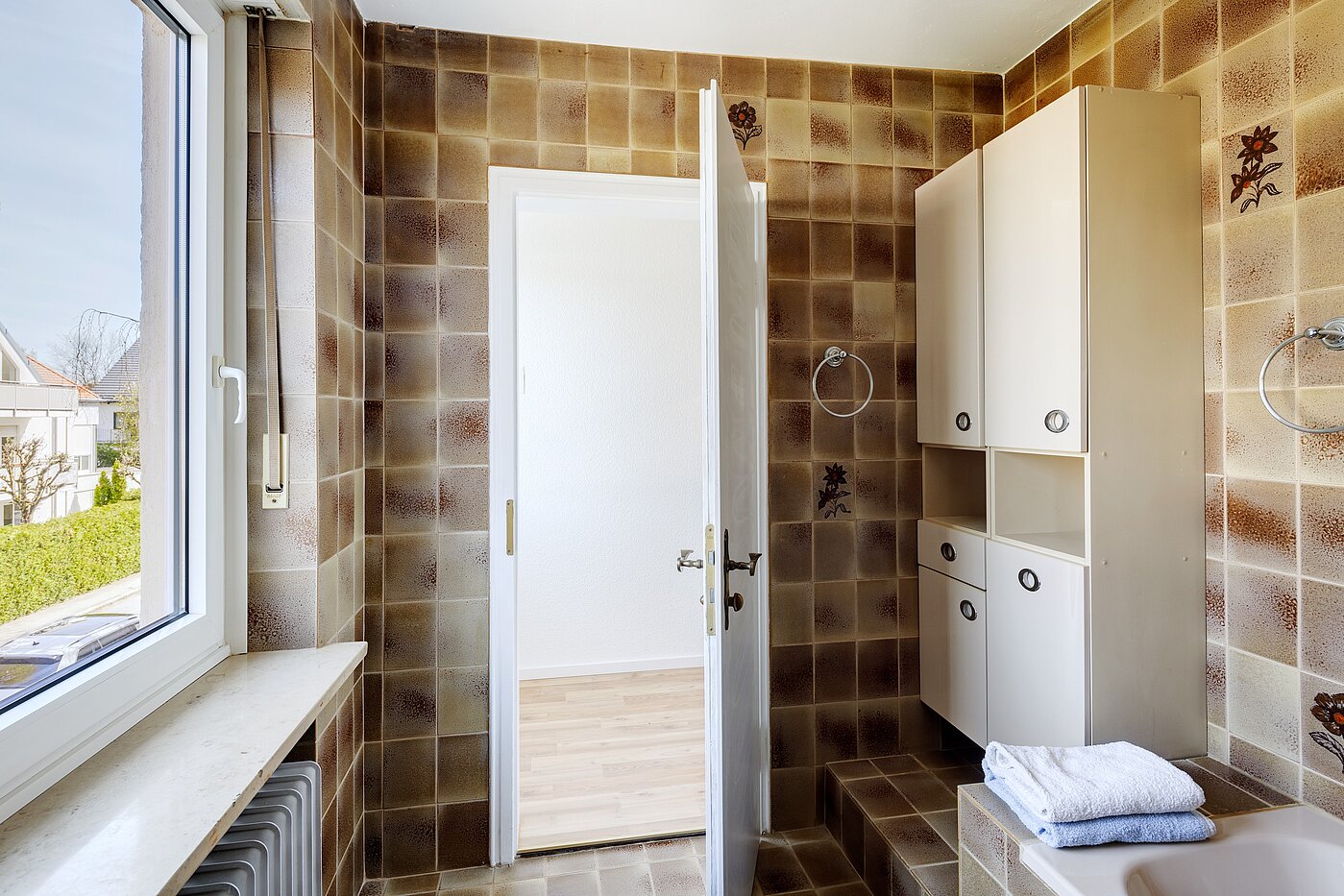 Maison jumelée avec 4 pièces | München-Solln | 70120 | Badezimmer Im Obergeschoss