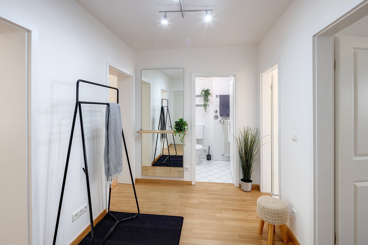 Appartement avec 3 pièces | München-Obergiesing | 70028 | Ansprechender Eingangsbereich...