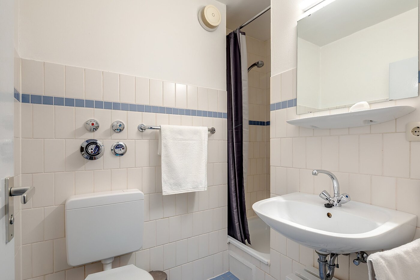 Appartement au rez-de-chaussée avec 1 pièce | München-Isarvorstadt | 1908ML5 | Duschbad