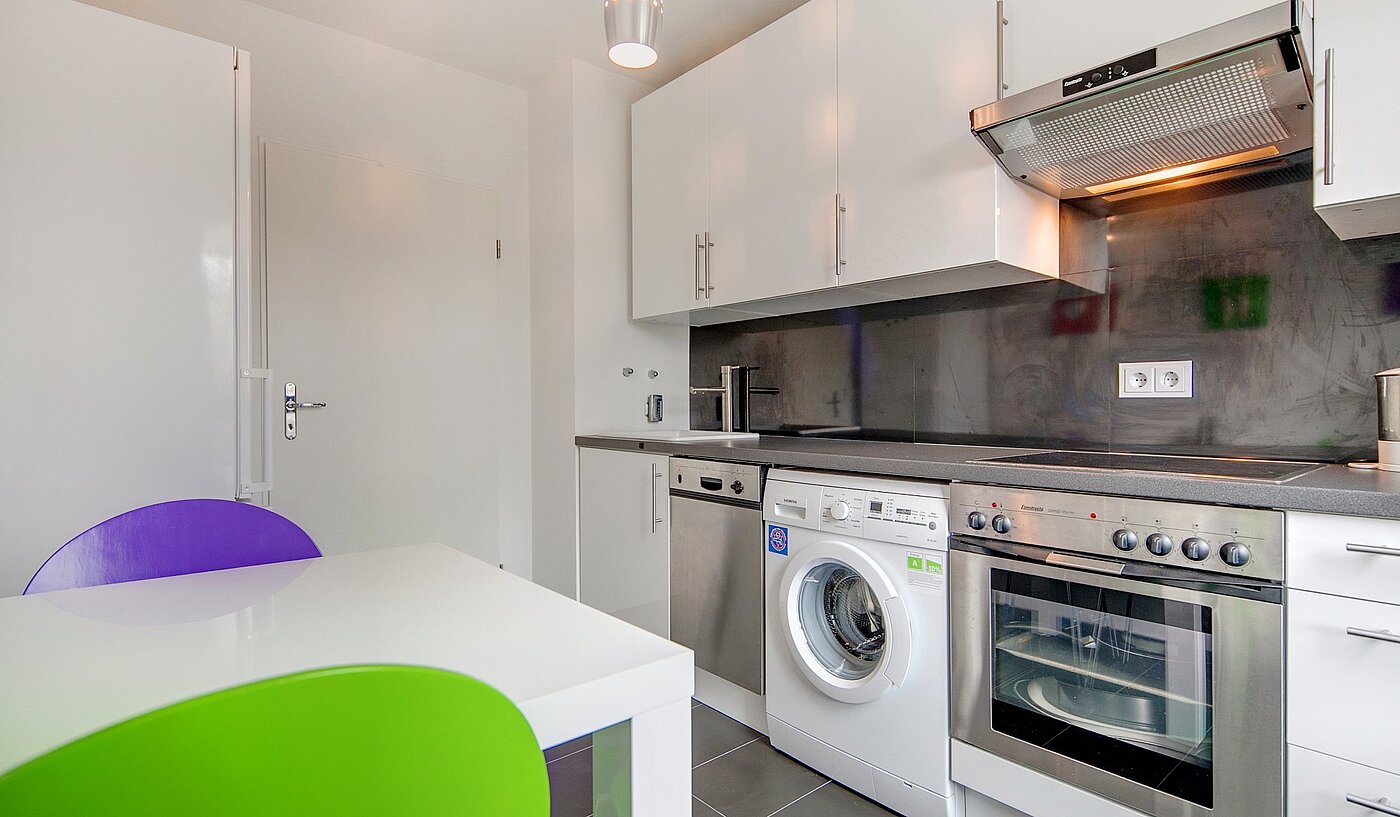 Appartement avec 2 pièces | München-Sendling | 2106ML2 | ...mit kleinem Esstisch