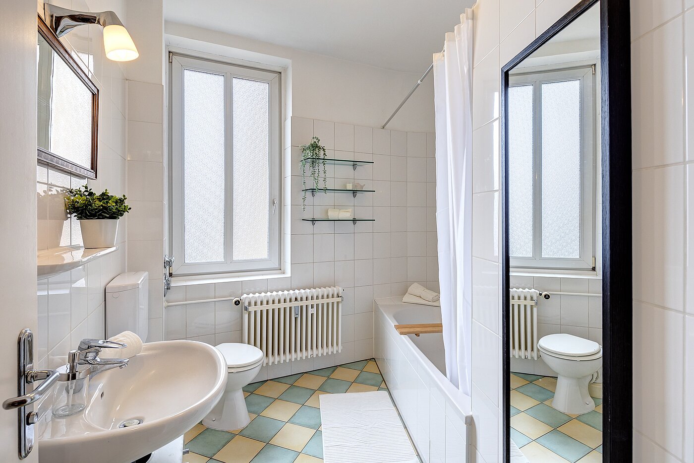 Appartement avec 1 pièce | München-Schwabing | 701051 | Tageslichtbad mit...