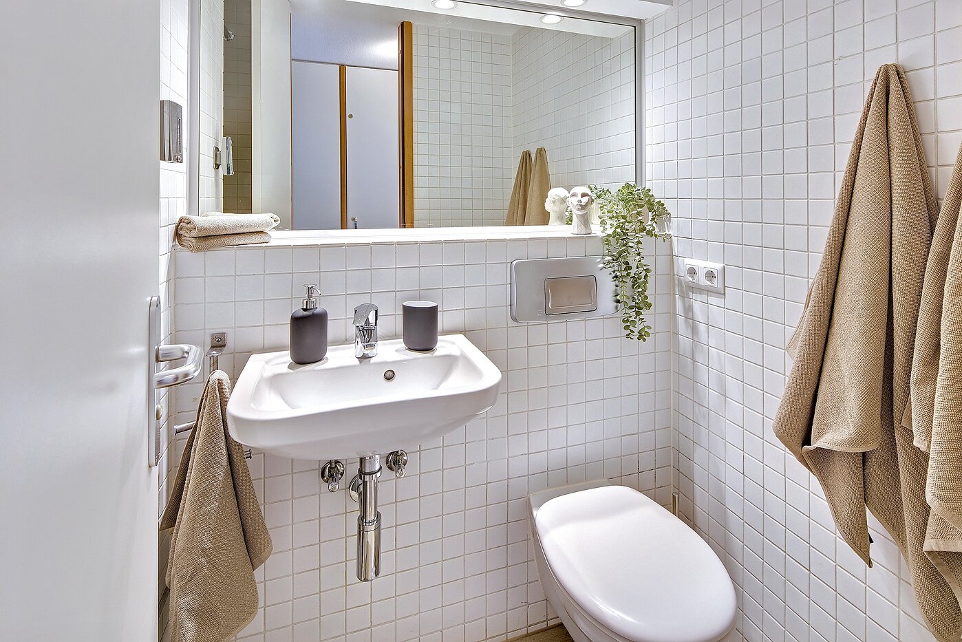 Apartment avec 1.5 pièces | München-Maxvorstadt | 70273 | Bad mit...