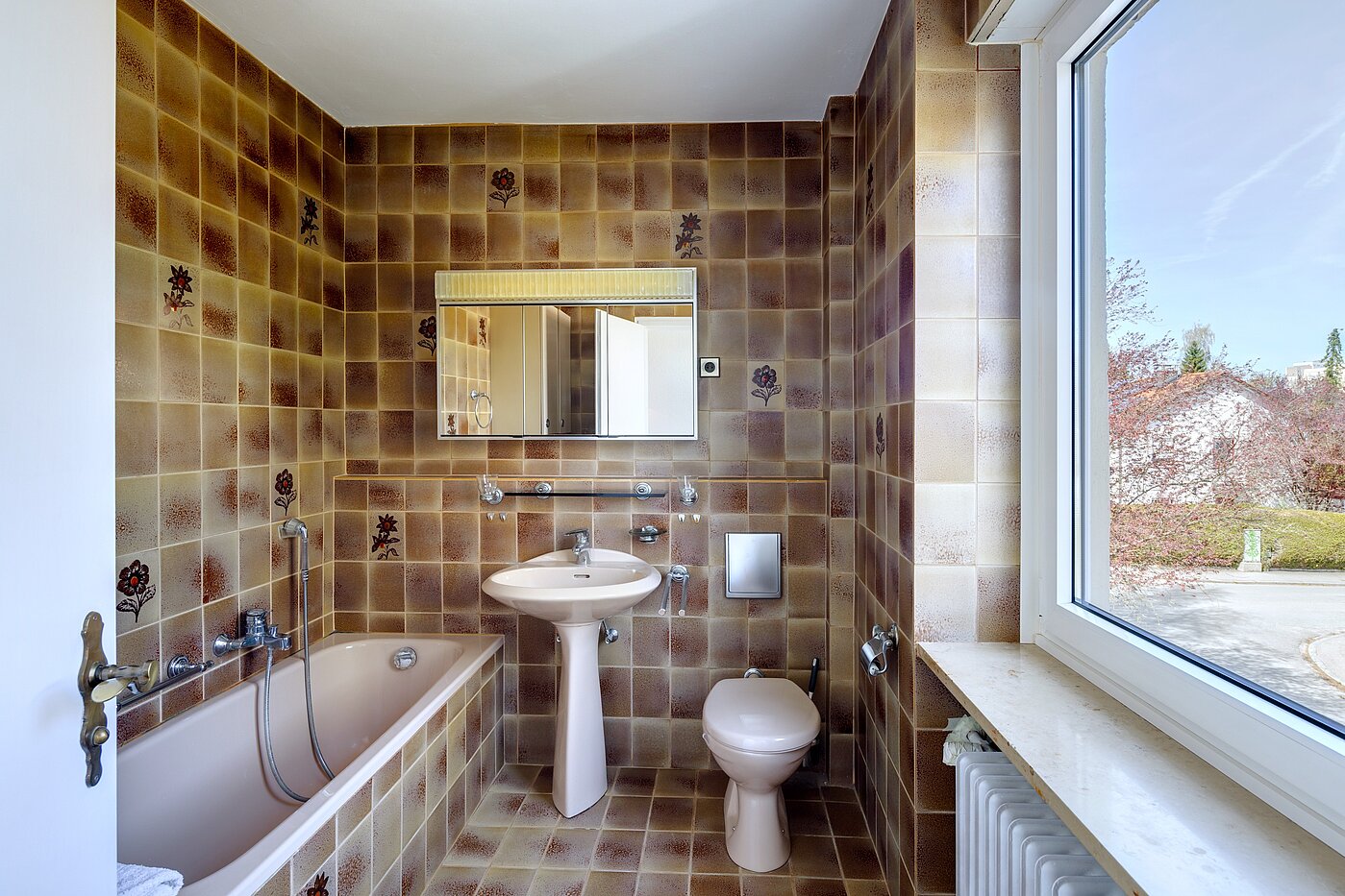 Maison jumelée avec 4 pièces | München-Solln | 70120 | Wannenbad mit Tageslicht