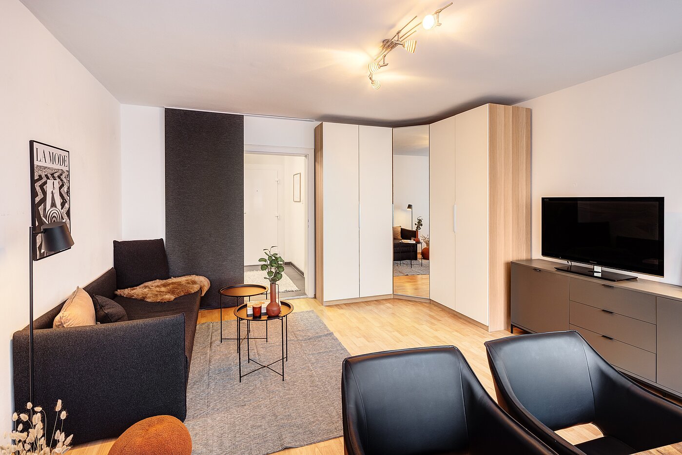 Apartment avec 1 pièce | München-Schwabing | 70211 | ...ausreichend Stauraum
