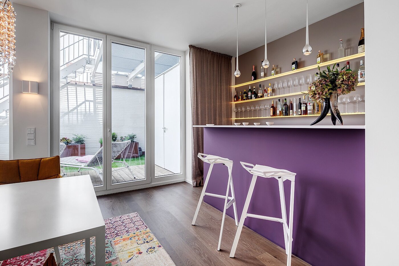 Appartement avec 5 pièces | München-Maxvorstadt | 1807ML1 | mit angrenzender Bar